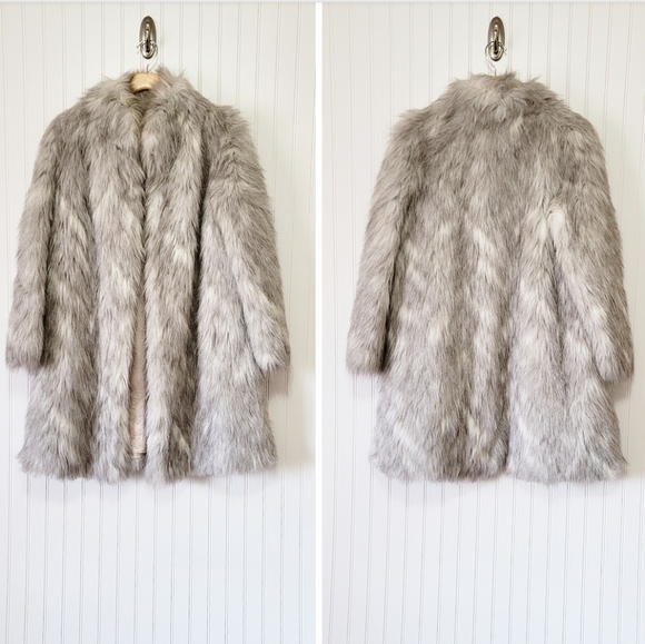 Vintage Jackets & Blazers - Vintage Hillmoor New York grey faux fur coat